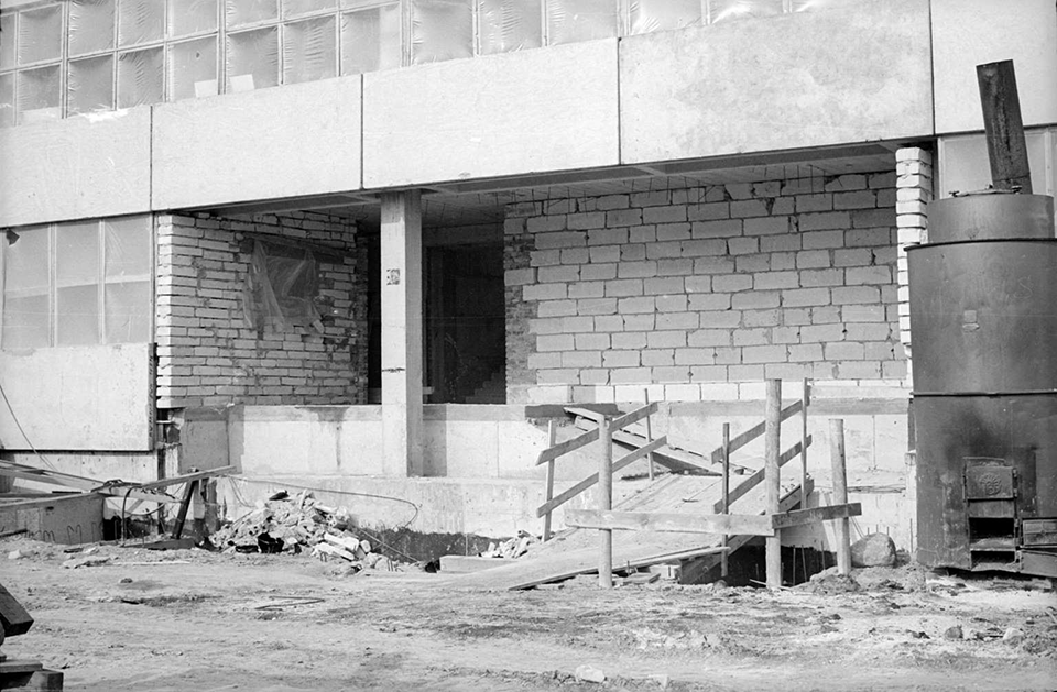 Die Baustelle von Haus B im Jahr 1973.